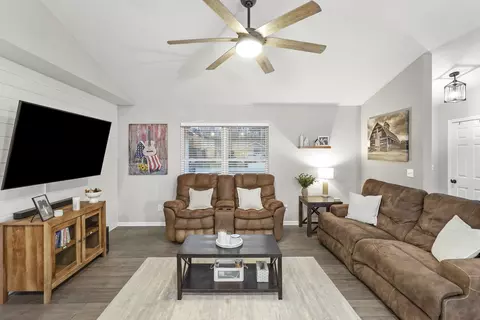 10985 N 575 E, De Motte, IN 46310 photo 13