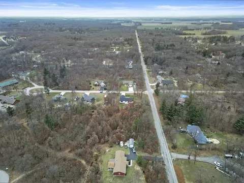 10985 N 575 E, De Motte, IN 46310 photo 14