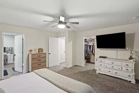 10985 N 575 E, De Motte, IN 46310 photo 11