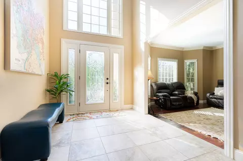 Entry Way - 13237 Lakeshore Dr, Plainfield, IL 60585 photo 1 of 2