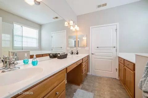 2841 Cascade Falls Cir, Elgin, IL 60124 photo 25