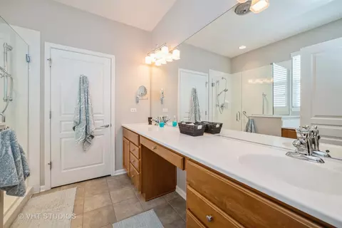 2841 Cascade Falls Cir, Elgin, IL 60124 photo 24