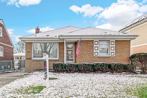 9010 Mcvicker Ave, Morton Grove, IL 60053