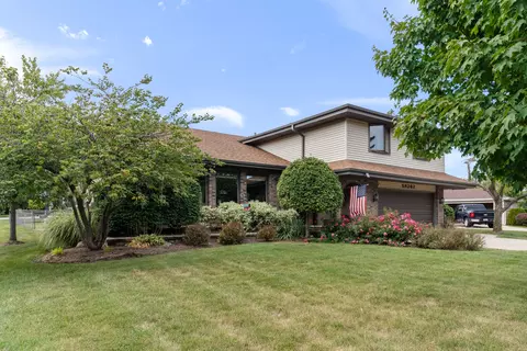 5 N362 Eagle Ter, Itasca, IL 60143 photo 2