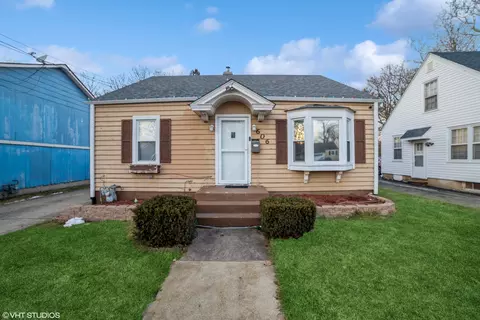 606 Morgan St, Elgin, IL 60123