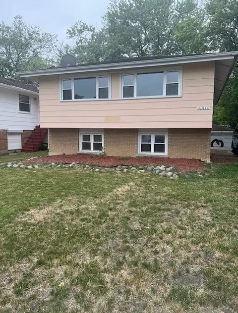 16944 Old Elm Dr, Country Club Hills, IL 60478