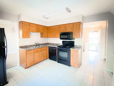 809 Rose Ln, Matteson, IL 60443 photo 7