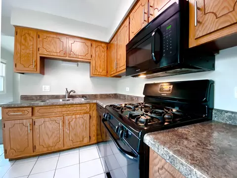 809 Rose Ln, Matteson, IL 60443 photo 8