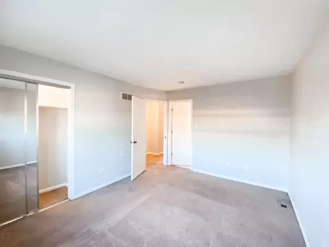 809 Rose Ln, Matteson, IL 60443 photo 17