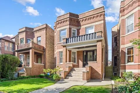 4442 N Maplewood Ave, Chicago, IL 60625