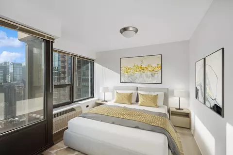 30 E Huron St #3302, Chicago, IL 60611 photo 13