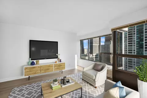 30 E Huron St #3302, Chicago, IL 60611 photo 4