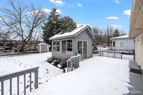665 Chippewa Dr, Naperville, IL 60563 photo 27