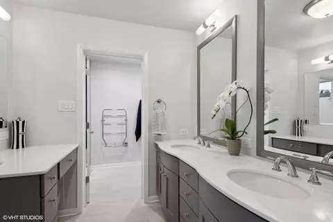 1306 N Sutton Pl, Chicago, IL 60610 photo 28
