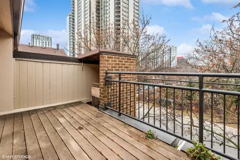 1306 N Sutton Pl, Chicago, IL 60610 photo 46