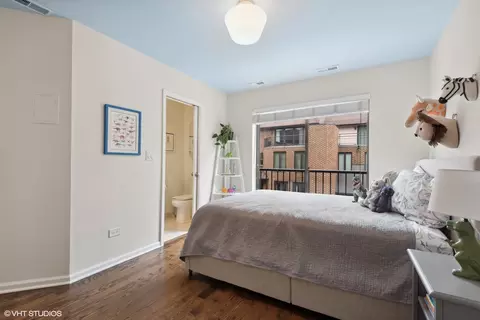 1306 N Sutton Pl, Chicago, IL 60610 photo 33