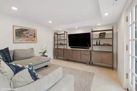 1306 N Sutton Pl, Chicago, IL 60610 photo 41