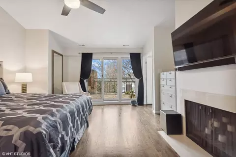1306 N Sutton Pl, Chicago, IL 60610 photo 25