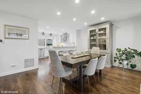 1306 N Sutton Pl, Chicago, IL 60610 photo 18