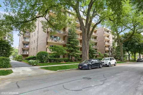 411 Ashland Ave #6E, River Forest, IL 60305
