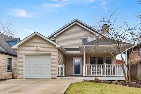 588 Burton Ave, Highland Park, IL 60035