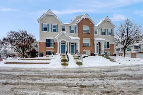 100 Arcadia Ln, Lake Zurich, IL 60047