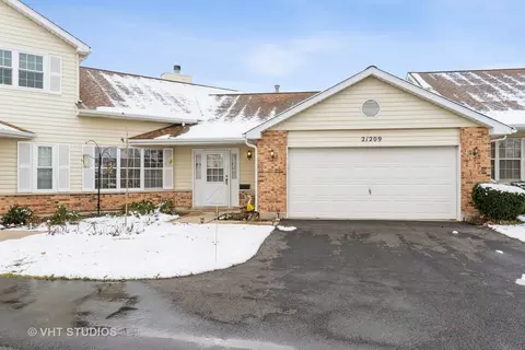 21209 Silktree Cir, Plainfield, IL 60544