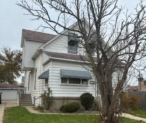 118 S 10th Ave, Maywood, IL 60153