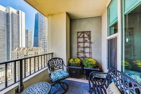 25 E Superior St #2702, Chicago, IL 60611 photo 20
