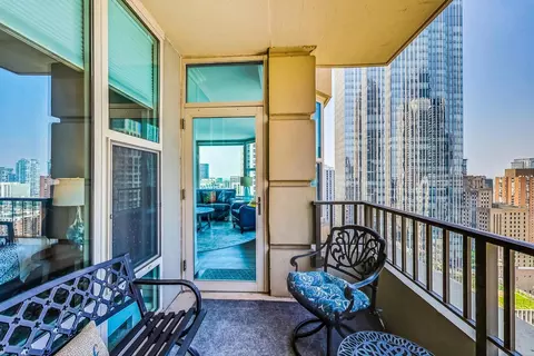 25 E Superior St #2702, Chicago, IL 60611 photo 21