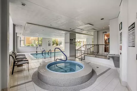 25 E Superior St #2702, Chicago, IL 60611 photo 36