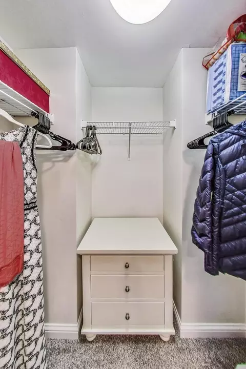 25 E Superior St #2702, Chicago, IL 60611 photo 17