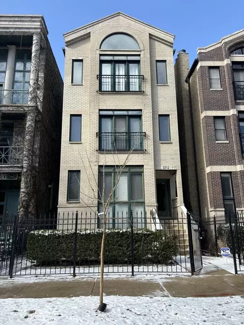 3312 N Clifton Ave #3, Chicago, IL 60657