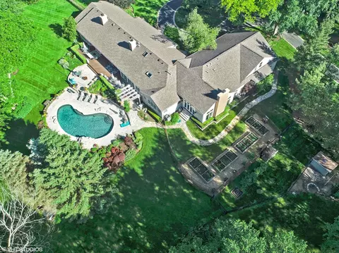 52 Brinker Rd, Barrington Hills, IL 60010 photo 3