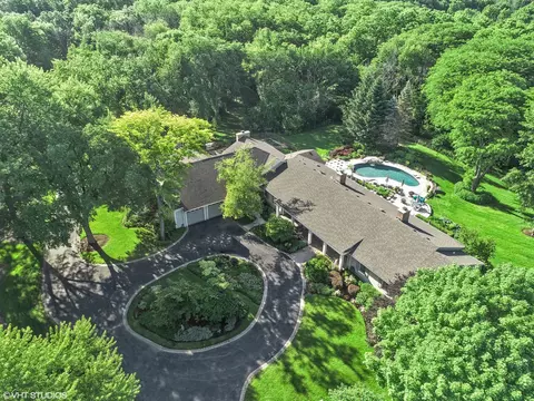 52 Brinker Rd, Barrington Hills, IL 60010