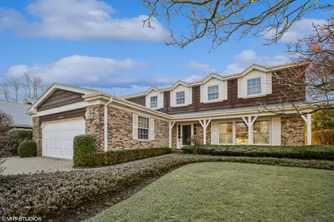 1309 Elizabeth Ln, Glenview, IL 60025