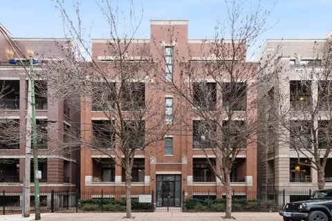 689 N Peoria St #4S, Chicago, IL 60642