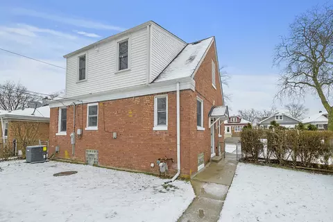 3132 Maple Ave, Brookfield, IL 60513 photo 2