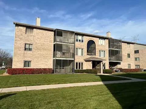 5041 139th Pl #404, Crestwood, IL 60445
