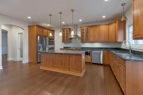 1639 Greenleaf Ave, Des Plaines, IL 60018 photo 6
