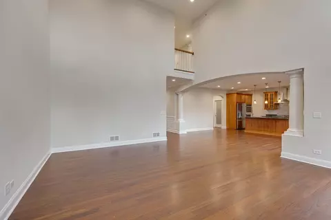 1639 Greenleaf Ave, Des Plaines, IL 60018 photo 4