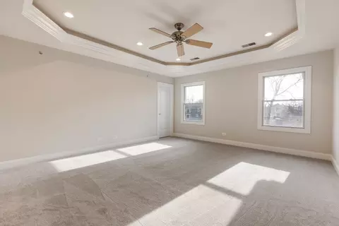 1639 Greenleaf Ave, Des Plaines, IL 60018 photo 16
