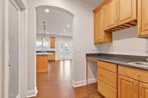 1639 Greenleaf Ave, Des Plaines, IL 60018 photo 9