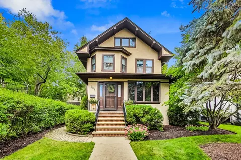 907 Seward St, Evanston, IL 60202