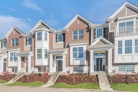 9236 Harlowe Ln, Orland Park, IL 60462