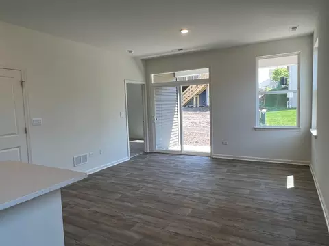 2881 Harnish Dr, Algonquin, IL 60102 photo 12