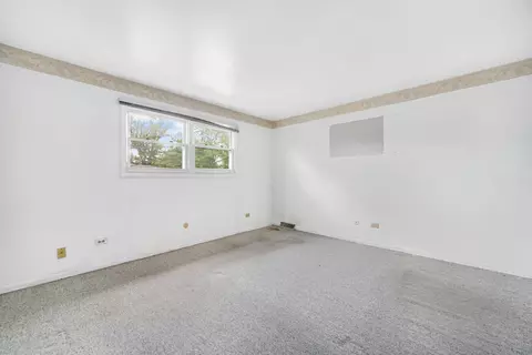 642 Willow Rd, Matteson, IL 60443 photo 5