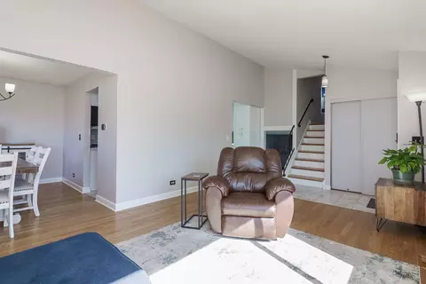 Living - 858 Marina Ter, Bartlett, IL 60103 photo 2 of 4