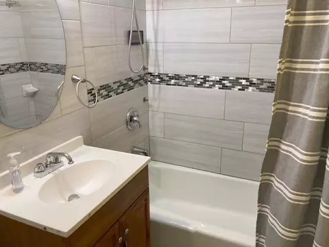 9546 Dee Rd #1B, Des Plaines, IL 60016 photo 8