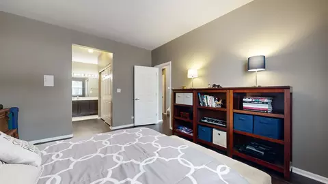 267 Snug Harbor Dr, Willowbrook, IL 60527 photo 22